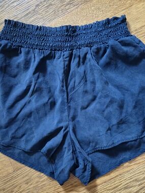 Bella Dahl Faded Black Smocked Waist Shorts